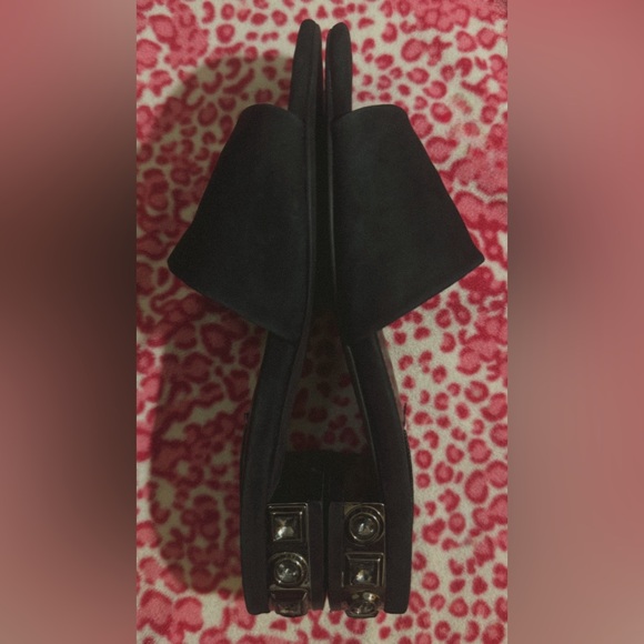 Steve Madden Elegant Black Slide Sandals - Picture 5 of 5